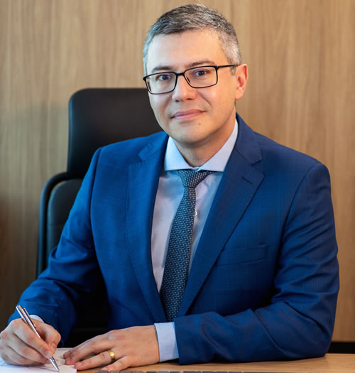 Dr. Douglas Ribeiro da Silva
